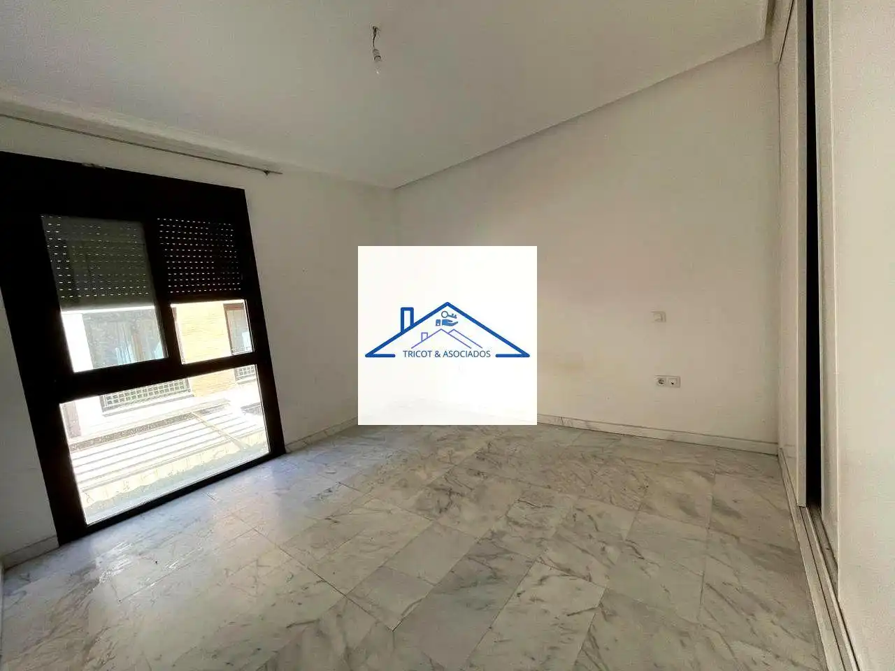 Vista exterior de Planta baja en venta en Ocaña con Calefacción