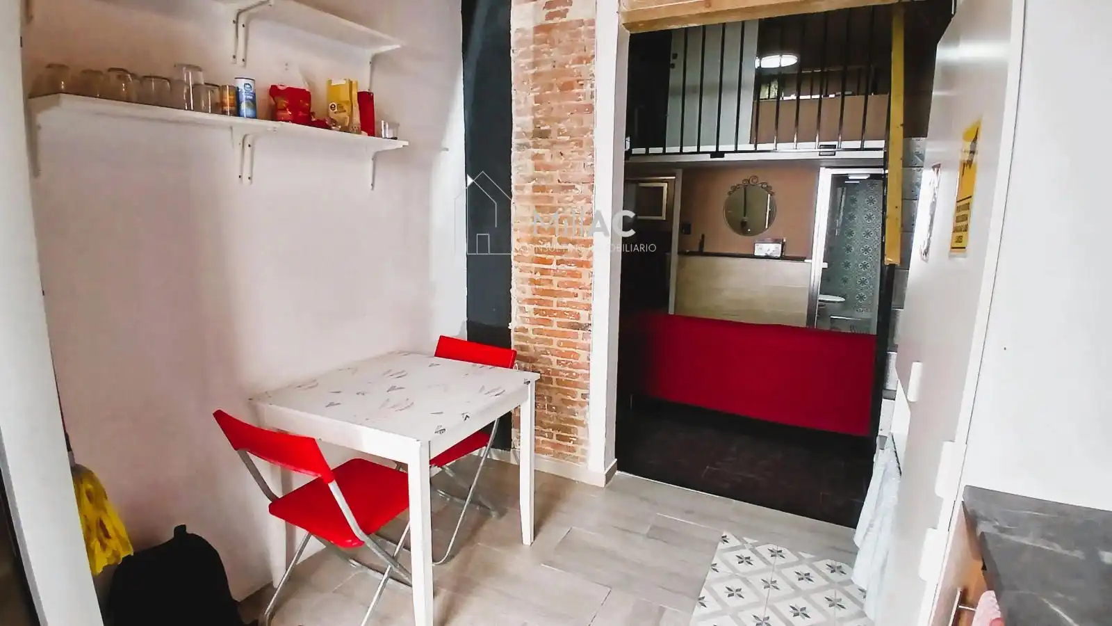Cuina de Dúplex en venda en Madrid amb Calefacció i Jardí privat