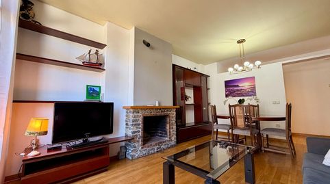 Foto 2 de Piso en venta en Carrer Estanys de Pallars, Sort, Lleida