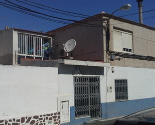 Vista exterior de Casa adosada en venda en Tivenys