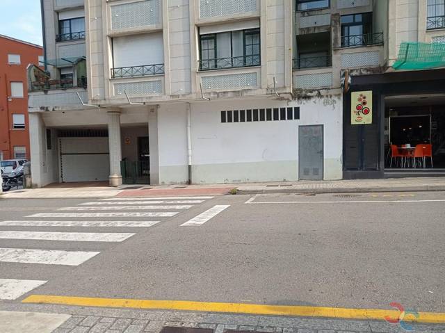 Local comercial en Alquiler en Marín