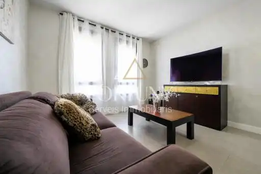 Living room of Flat for sale in Cambrils  with Air Conditioner and Swimming Pool