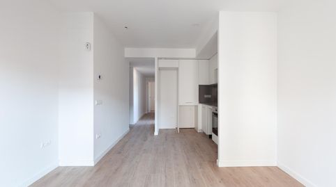 Foto 3 de Pis en venda a Calle Esperanza Sánchez Carrascosa, 45, Valdeacederas, Madrid