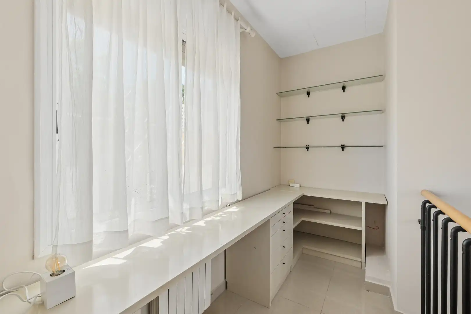 Dormitori de Casa o xalet en venda en Barcelona amb Aire condicionat, Calefacció i Terrassa