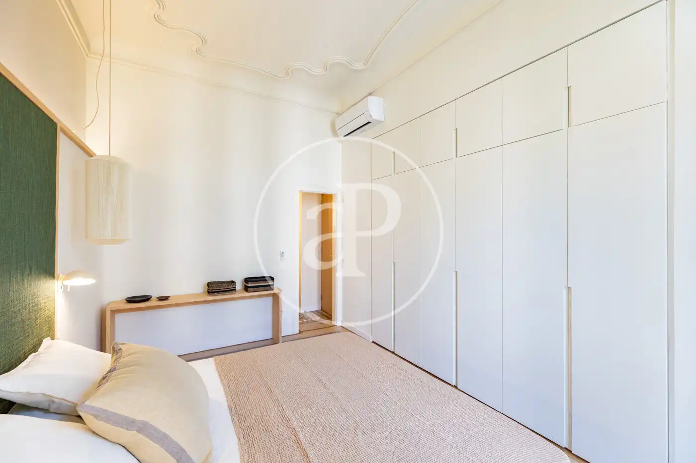 Schlafzimmer von Wohnung zum Verkauf in Barcelona mit Klimaanlage, Heizung und Möbliert