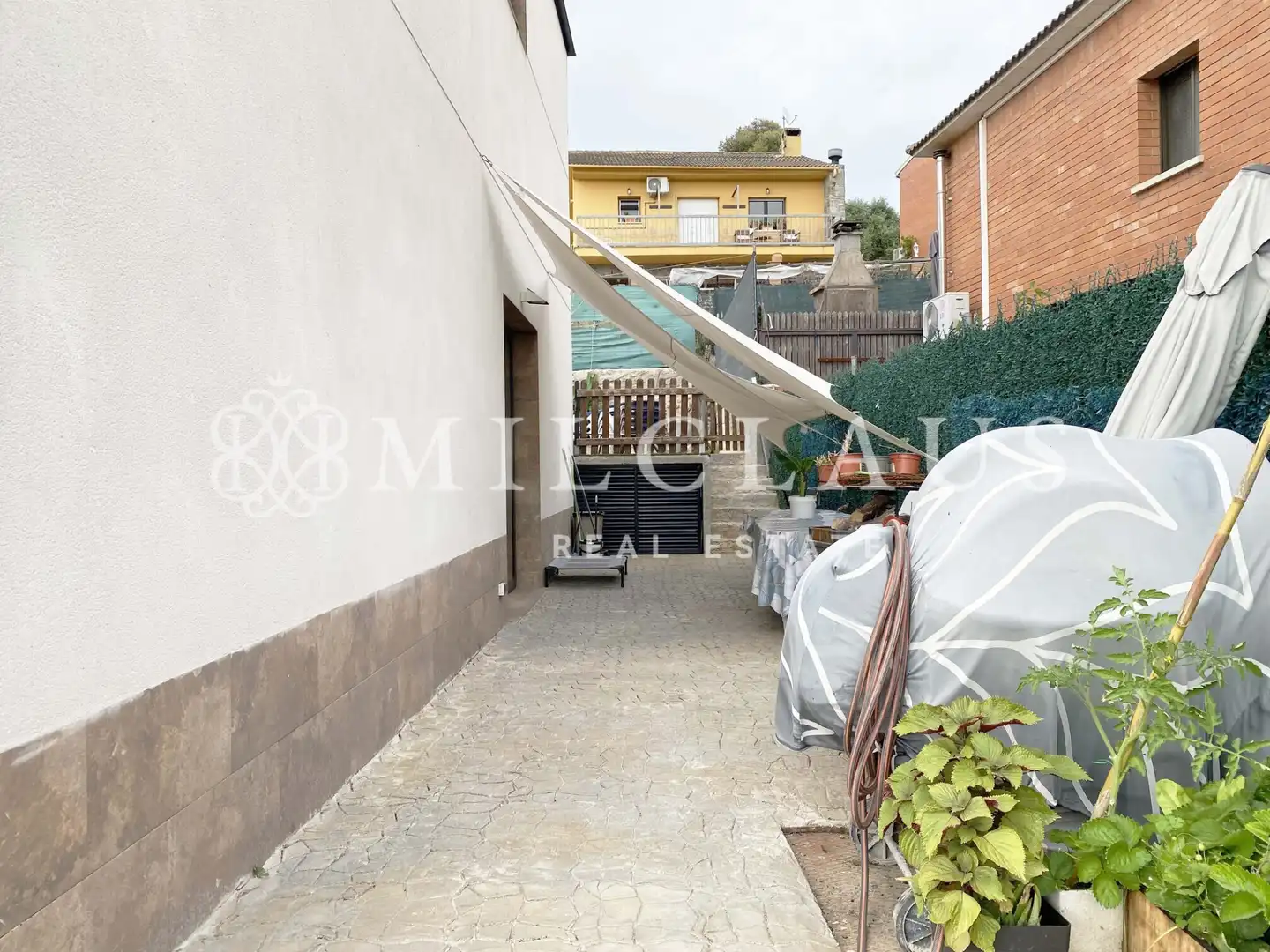 Außenansicht von Haus oder Chalet zum Verkauf in Lliçà d'Amunt mit Klimaanlage, Heizung und Privatgarten