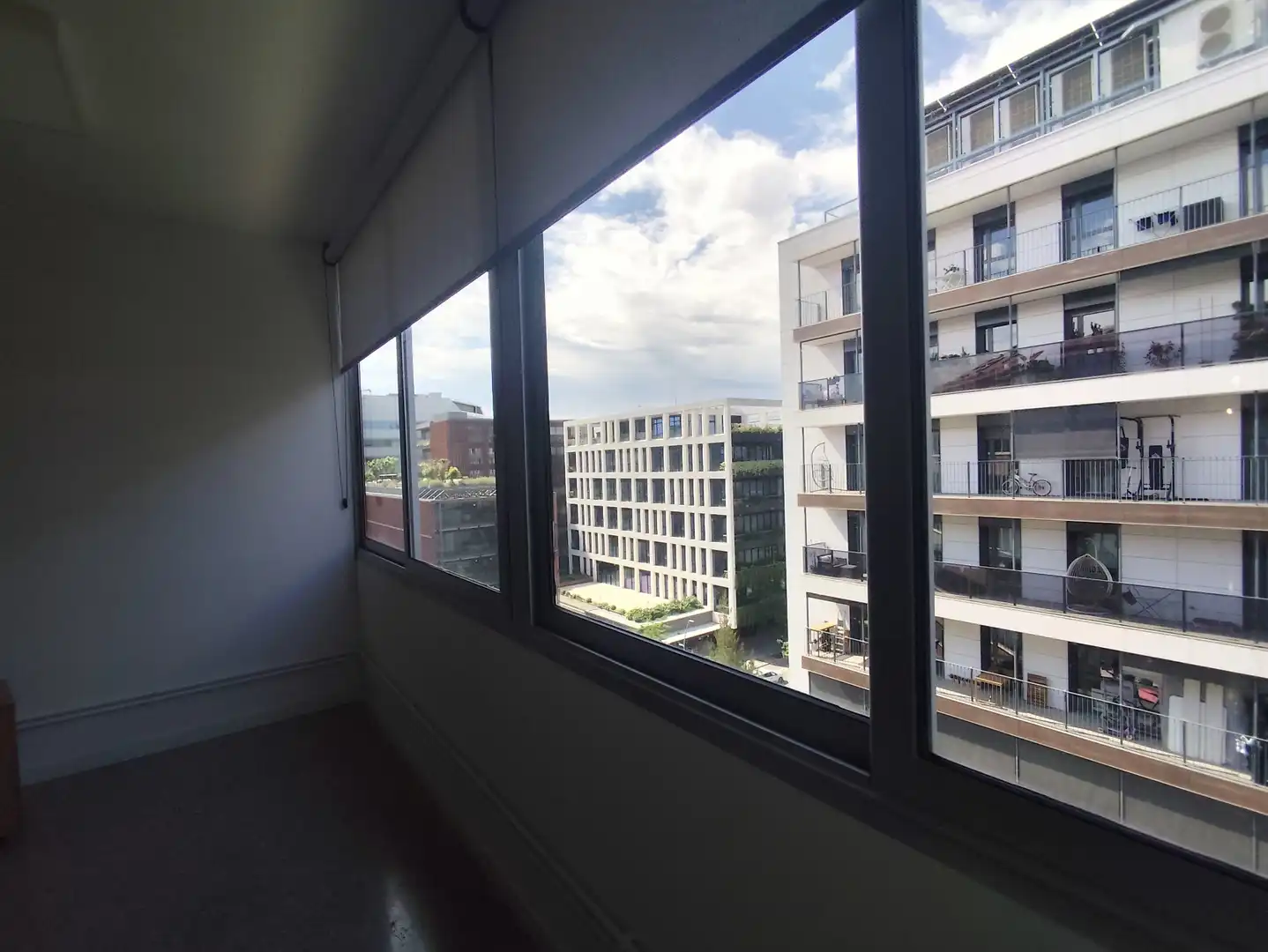 Büro zur Miete in Barcelona mit Klimaanlage und Alarm
