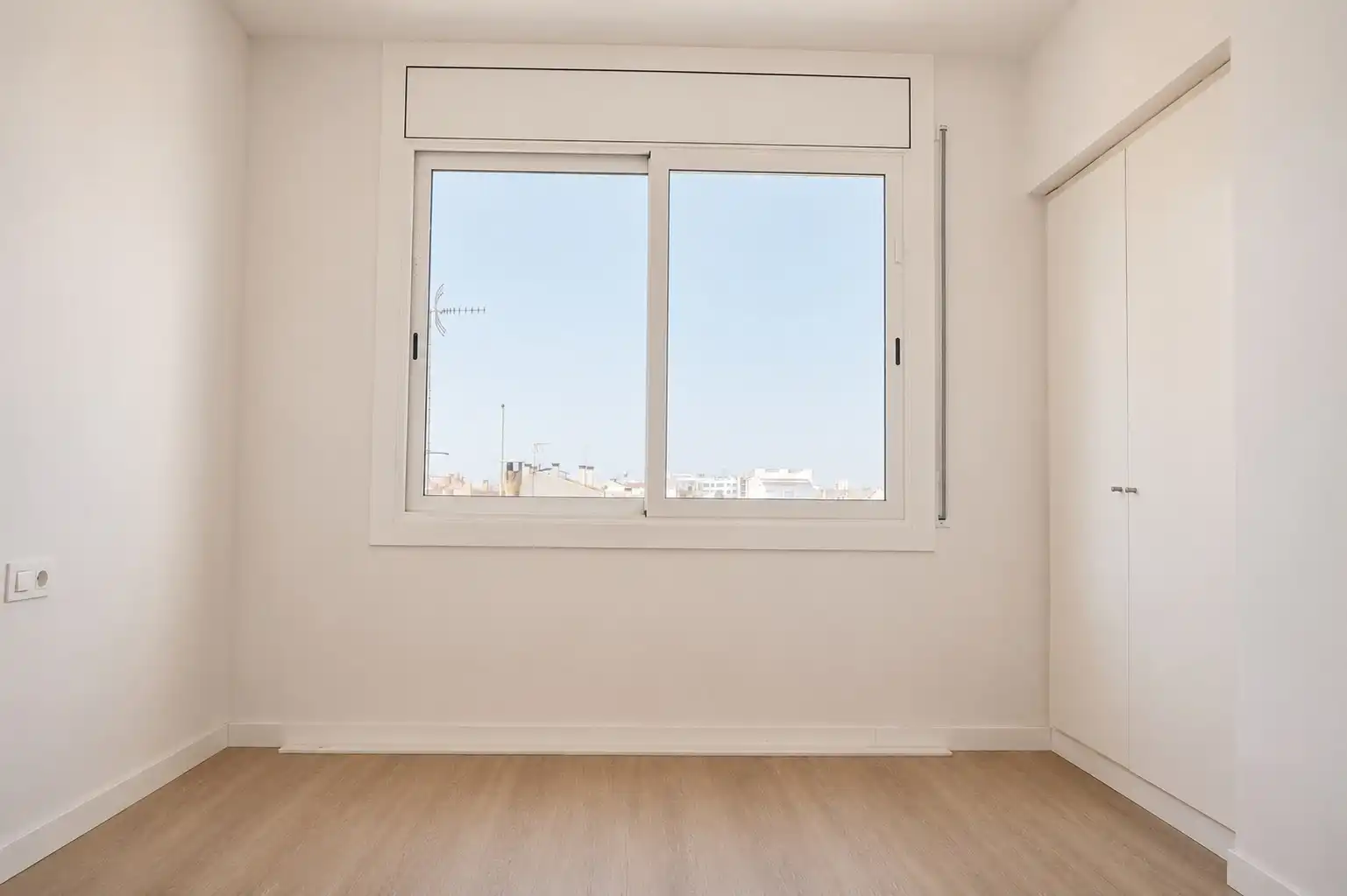 Habitación de Ático en venta en Malgrat de Mar con Aire acondicionado, Calefacción y Parquet
