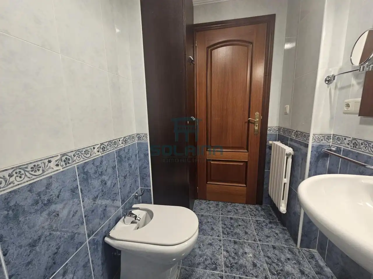 Badezimmer von Wohnungen zur Miete in Ourense Capital  mit Heizung und Möbliert