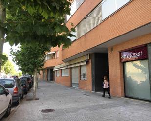 Vista exterior de Local en venda en Rubí