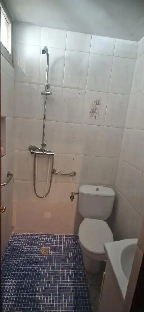 Baño de Casa adosada en venta en Valencia con Aire acondicionado, Calefacción y Terraza