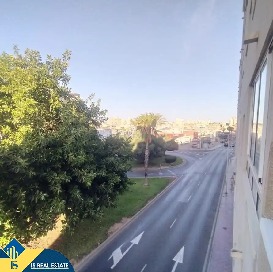Apartament amb terrassa en venda a Centro, imagen 27