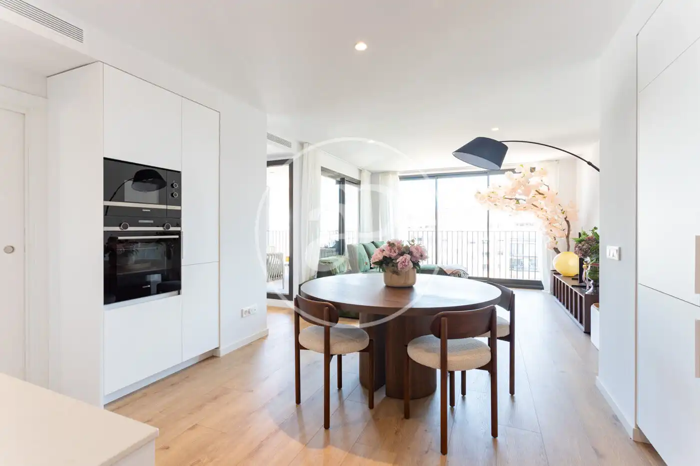 Sala de estar de Ático de alquiler en Barcelona con Aire acondicionado, Calefacción y Terraza