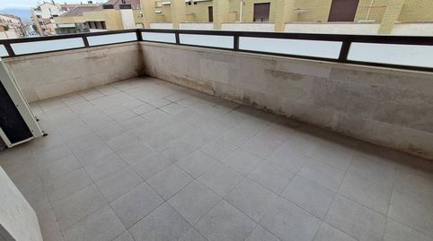 Foto 2 von Maisonette zum Verkauf in Calle Fermín Gurbindo, Lardero, La Rioja