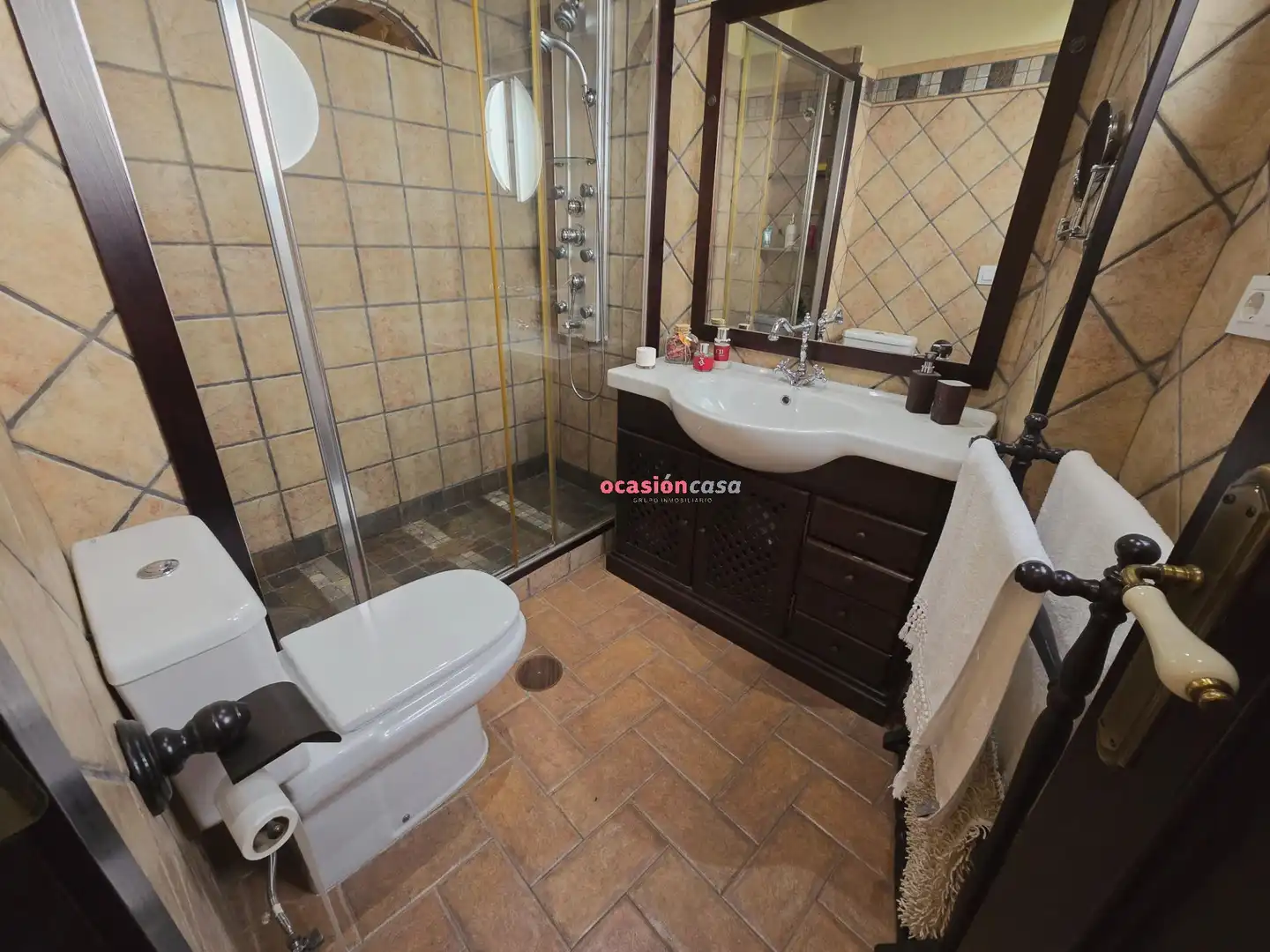 Baño de Piso en venta en Pozoblanco con Aire acondicionado, Calefacción y Amueblado