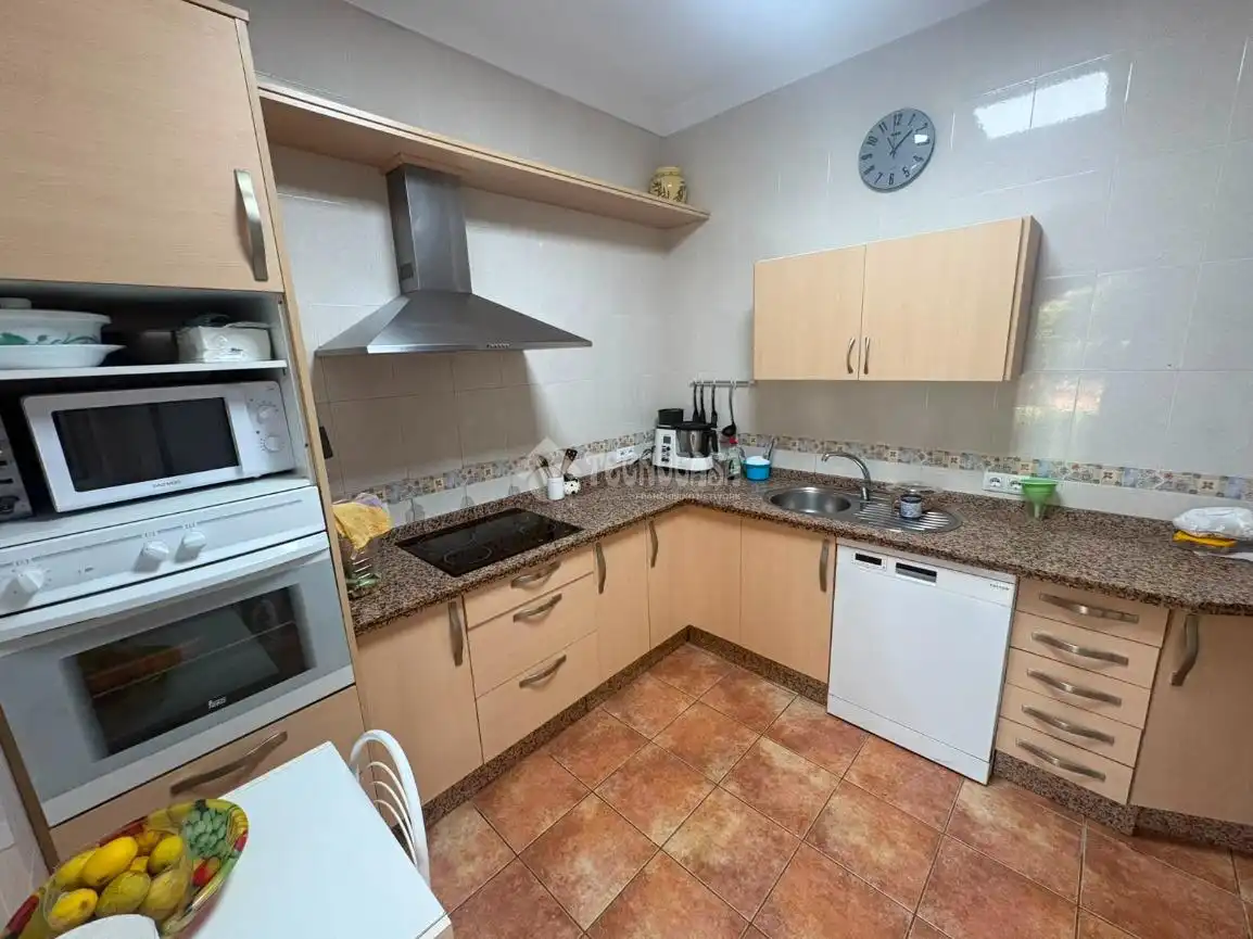 Cocina de Casa o chalet en venta en Espartinas con Aire acondicionado, Calefacción y Jardín privado