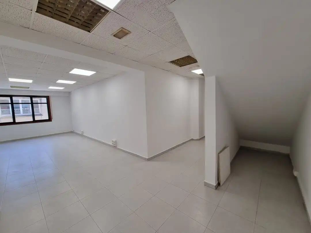 Büro zum Verkauf in Eibar