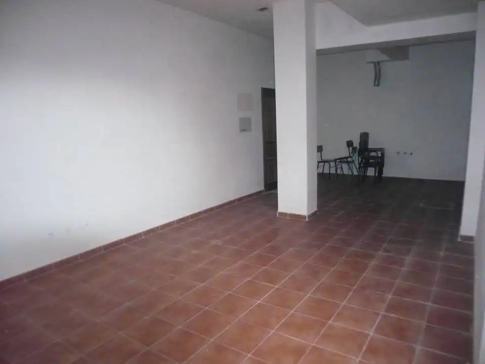 Local en venta en  Logroño