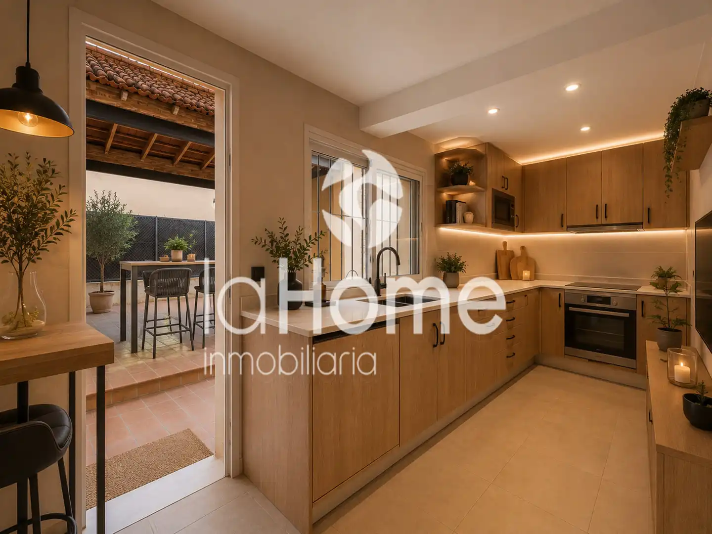 Küche von Haus oder Chalet zum Verkauf in Paterna mit Klimaanlage, Privatgarten und Terrasse