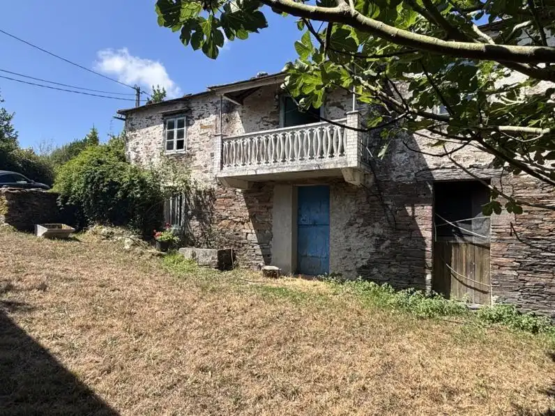 Casa rústica con terraza en venta en Ortigueira, imagen 4