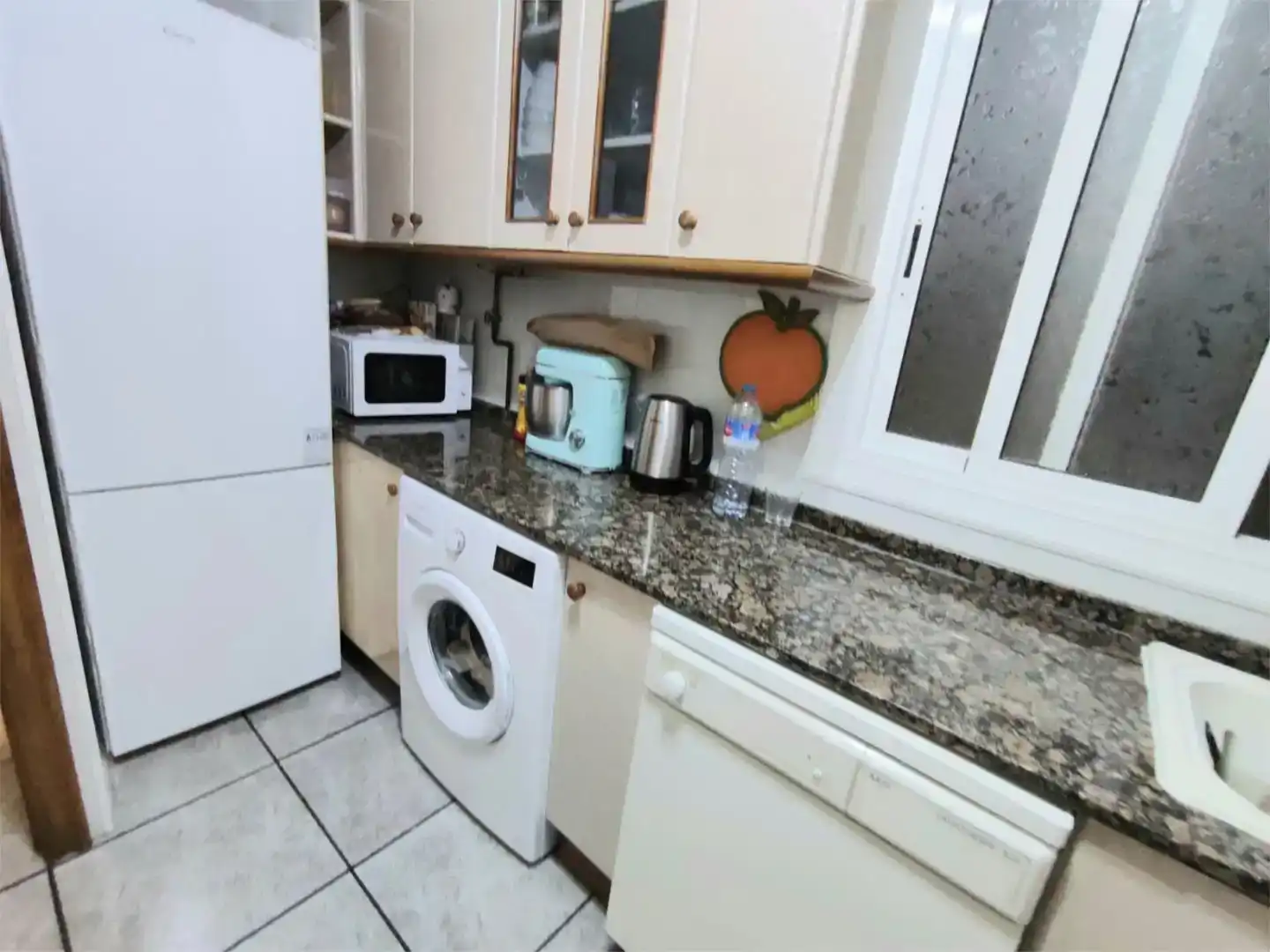 Kitchen of Flat for sale in Sabadell