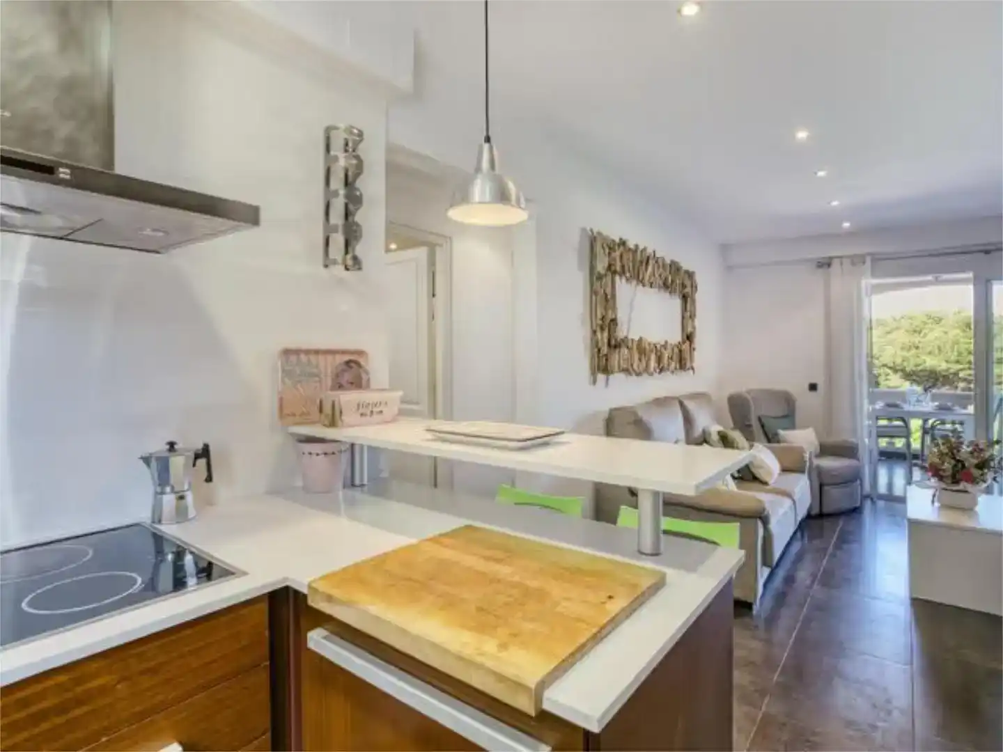 Cuina de Apartament en venda en Begur amb Piscina
