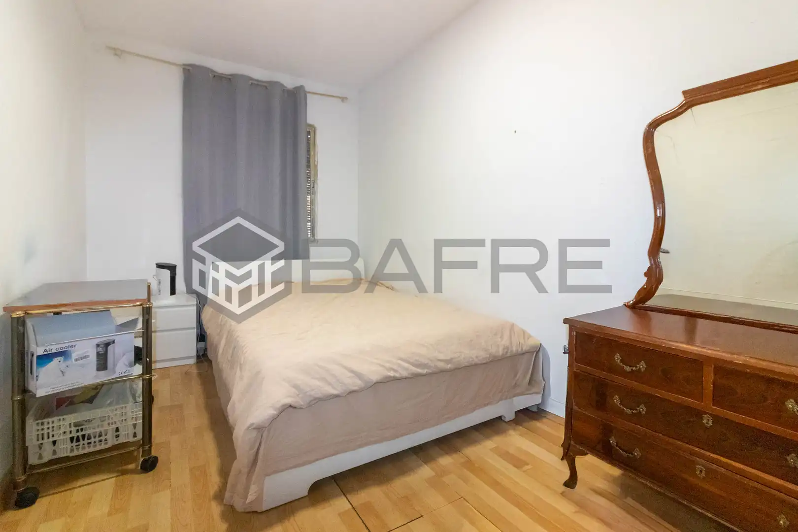 Bedroom of Flat for sale in Madrid