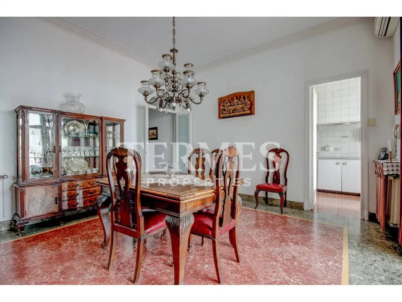 Comedor de Casa adosada en venta en Mataró con Aire acondicionado, Calefacción y Jardín privado