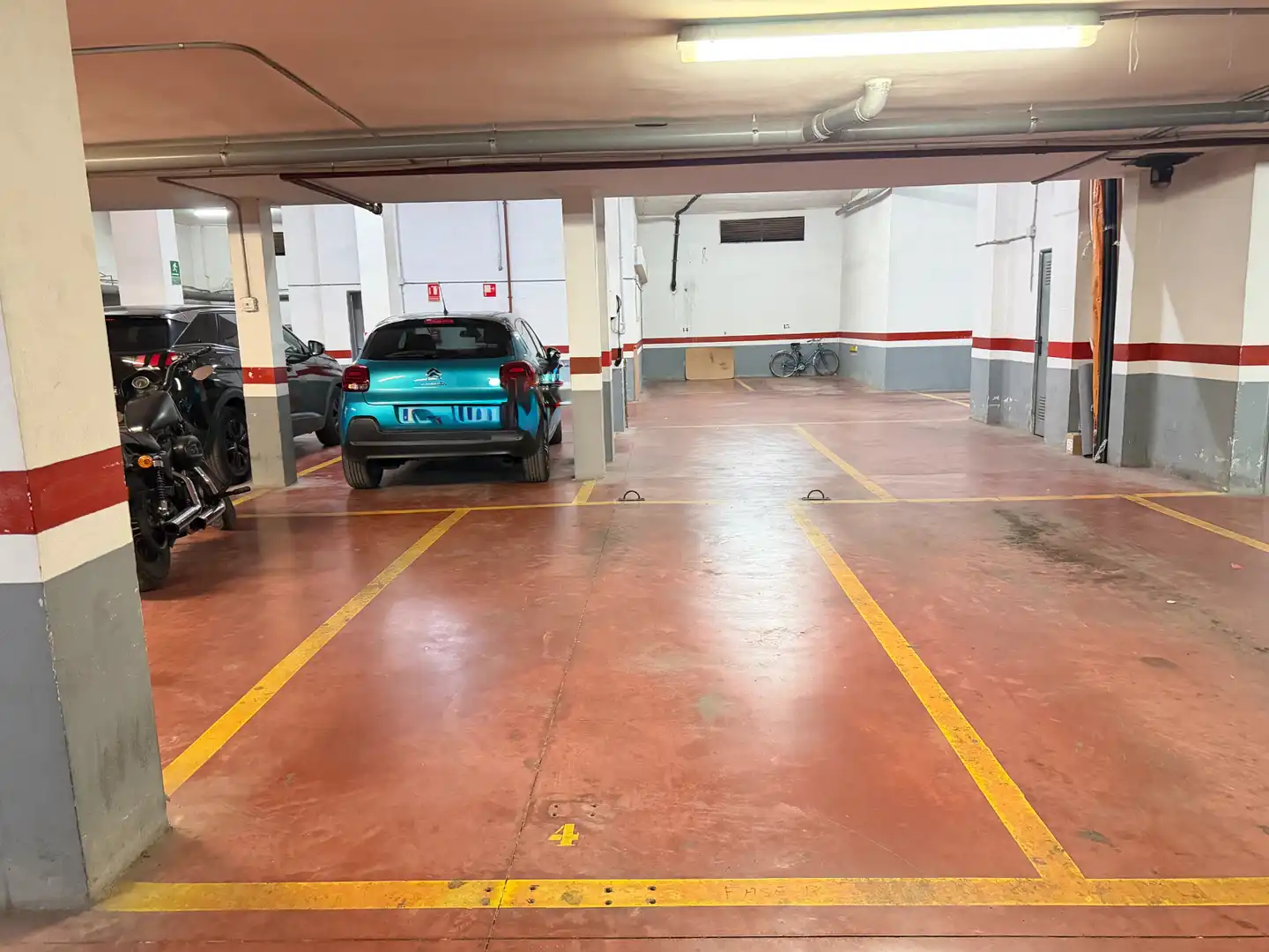Einzelparkplatz zum Verkauf in Carrer Enrique Soriano
