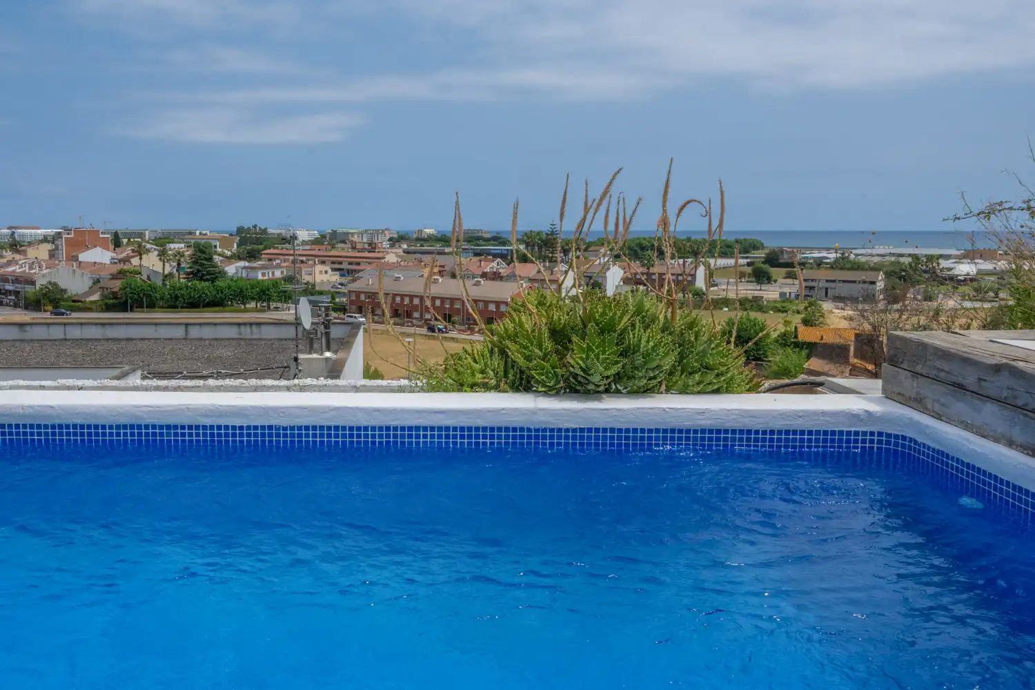 Piscina de Casa o chalet en venta en Santa Susanna con Aire acondicionado, Calefacción y Jardín privado