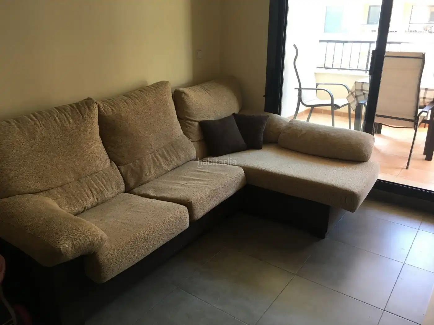 Apartament amb piscina en venda a V-02 85, imagen 3