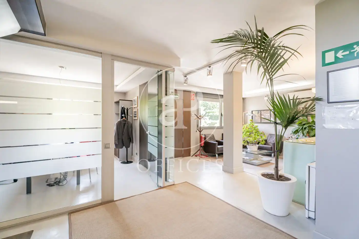 Office for rent in Madrid  with Air Conditioner