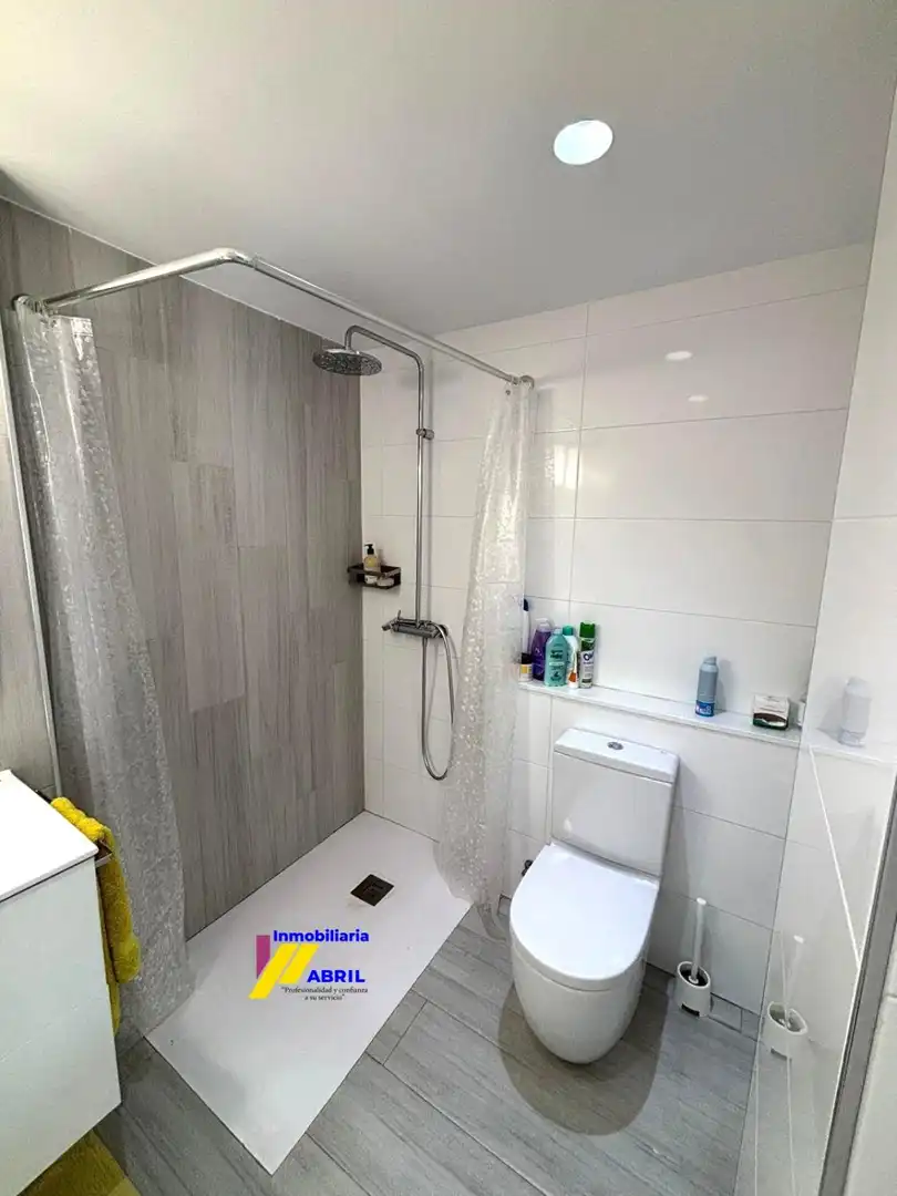 Baño de Apartamento en venta en Cullera con Aire acondicionado, Jardín privado y Terraza