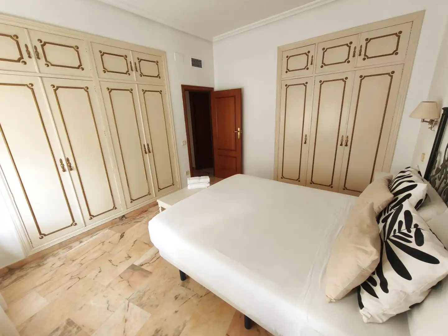 Appartement avec ascenseur à louer à Casco Antiguo, imagen 18