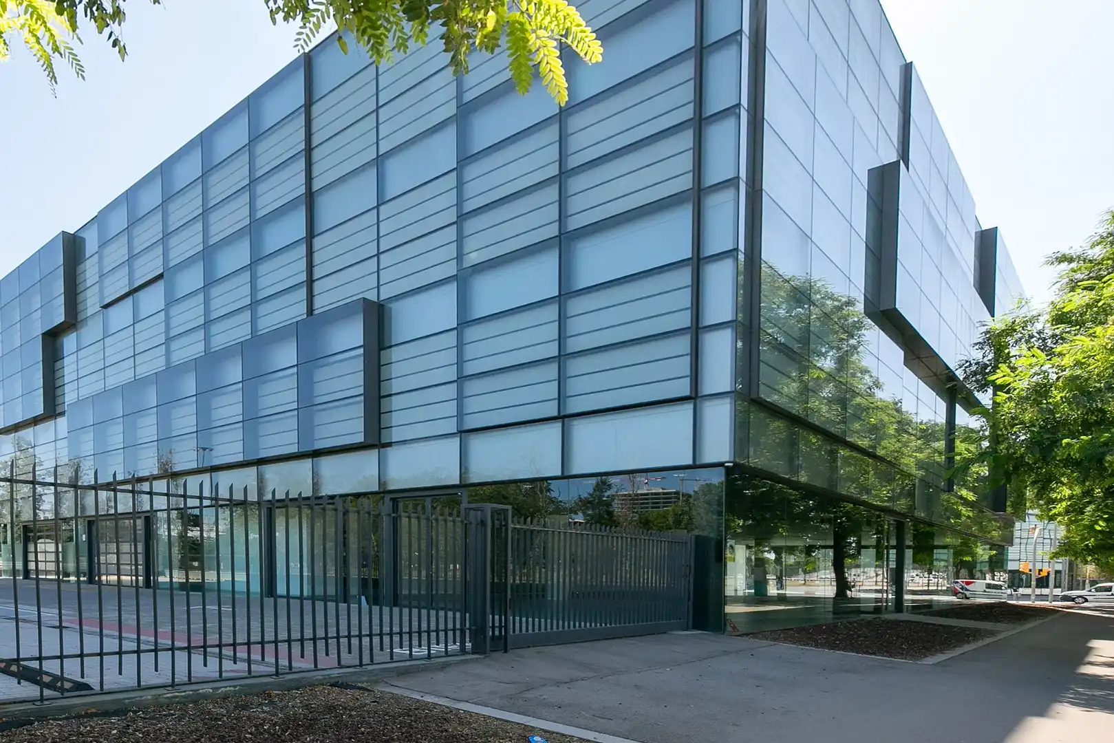 Exterior view of Office for rent in L'Hospitalet de Llobregat  with Air Conditioner and Heating