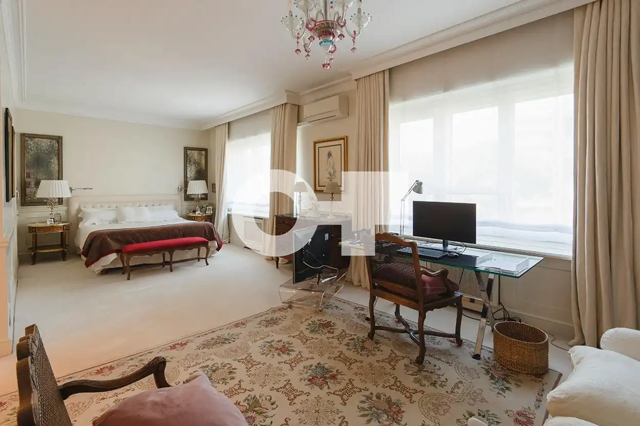 Piso con terraza en venta en Carrer Carrer Jacinto Benavente, imagen 35