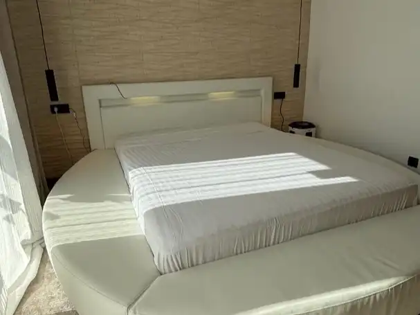 Habitación de Casa adosada en venta en Marbella con Aire acondicionado, Terraza y Balcón