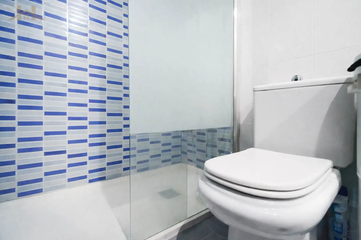 Bathroom of Flat for sale in Torrejón de Ardoz  with Air Conditioner, Heating and Swimming Pool
