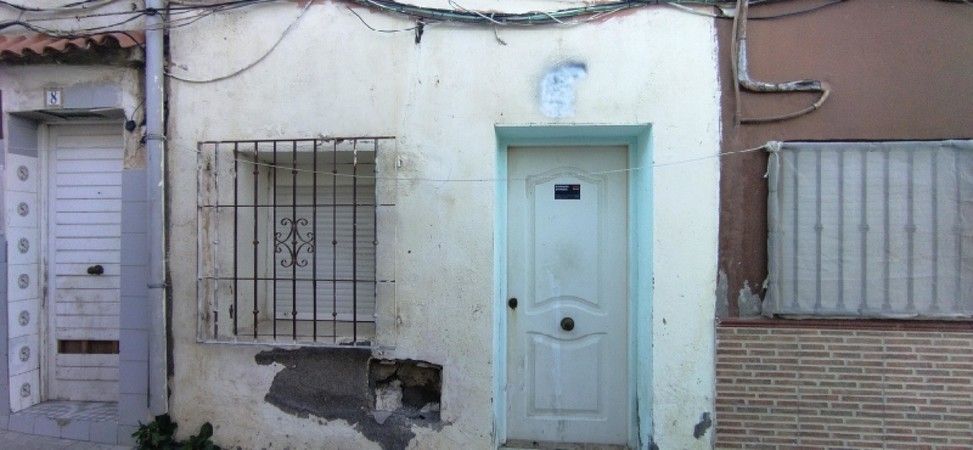 Exterior view of Flat for sale in  Almería Capital