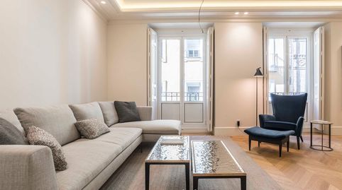 Foto 4 de Apartamento en venta en Calle de la Alameda, Cortes - Huertas, Madrid Capital