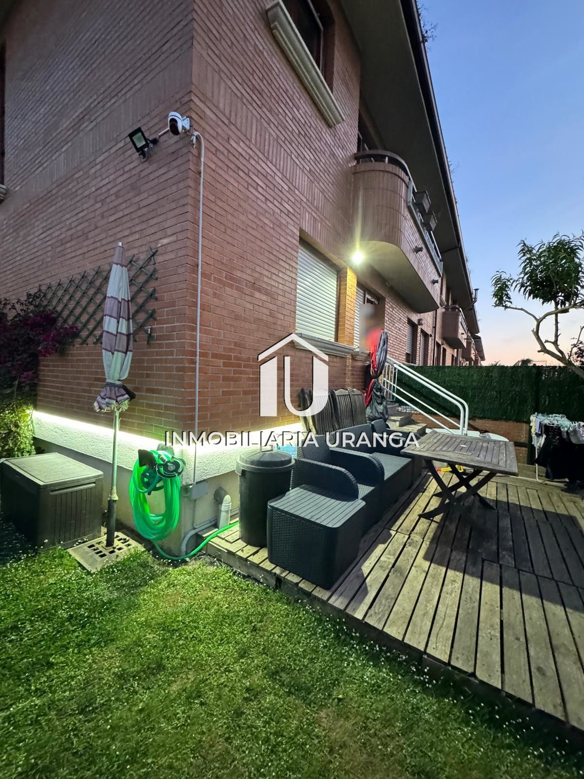 Vista exterior de Casa o chalet en venta en Laredo con Calefacción, Jardín privado y Terraza