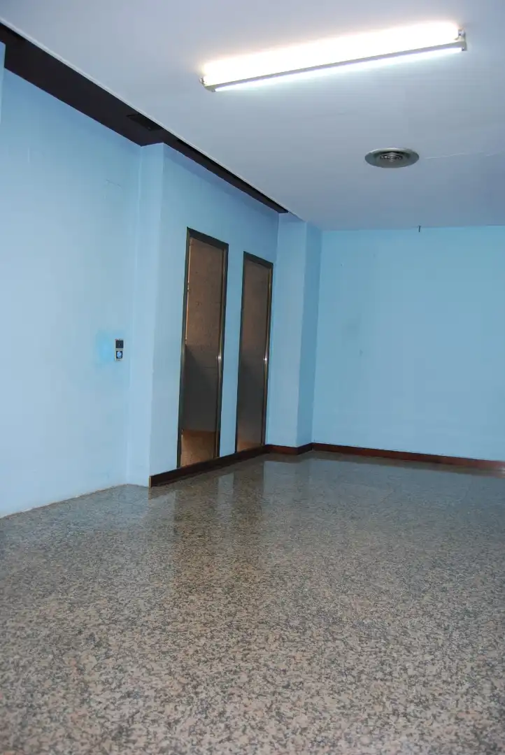 Gewerbefläche zum Verkauf in Carrer de la Repùblica Argentina, imagen 13