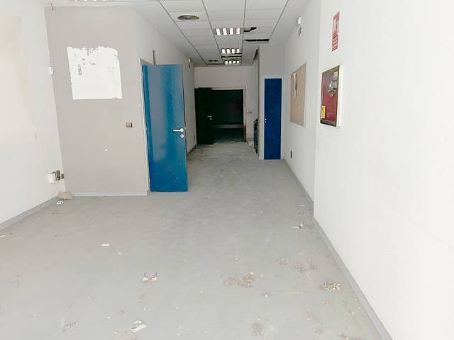 Local comercial en Venta en Calle del Coso en Alfonso