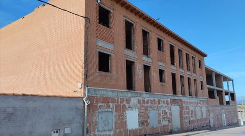 EDIFICIO en construcción parada en Hormigos