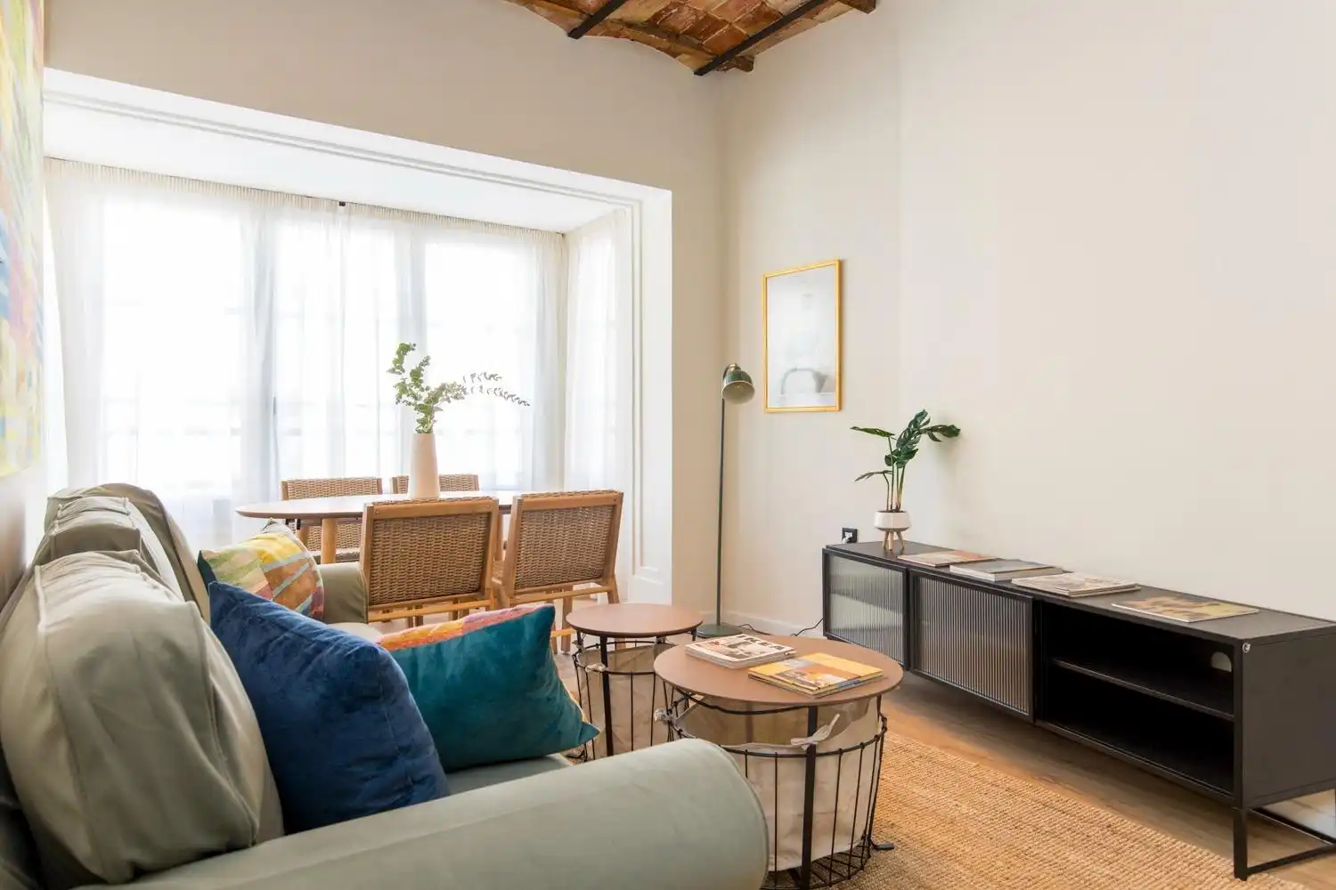 Sala de estar de Piso de alquiler en Zaragoza con Aire acondicionado, Calefacción y Parquet