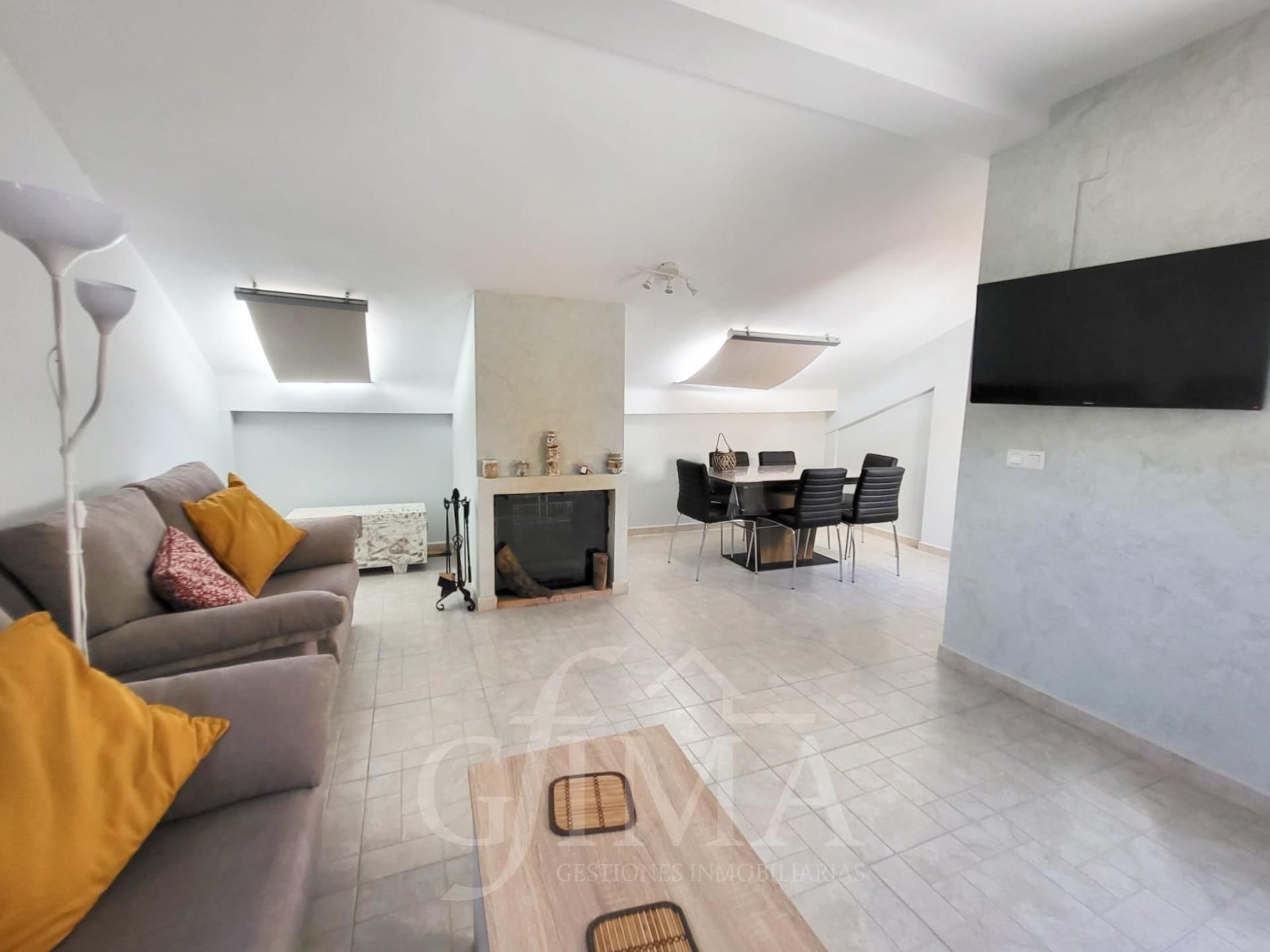 Living room of Duplex for sale in Ruidera  with Air Conditioner and Storage room