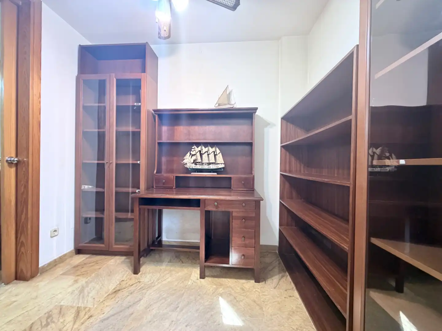 Maisonette zum Verkauf in Murcia mit Klimaanlage, Terrasse und Abstellraum