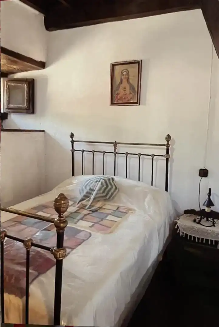 Dormitori de Casa adosada en venda en Polaciones amb Balcó
