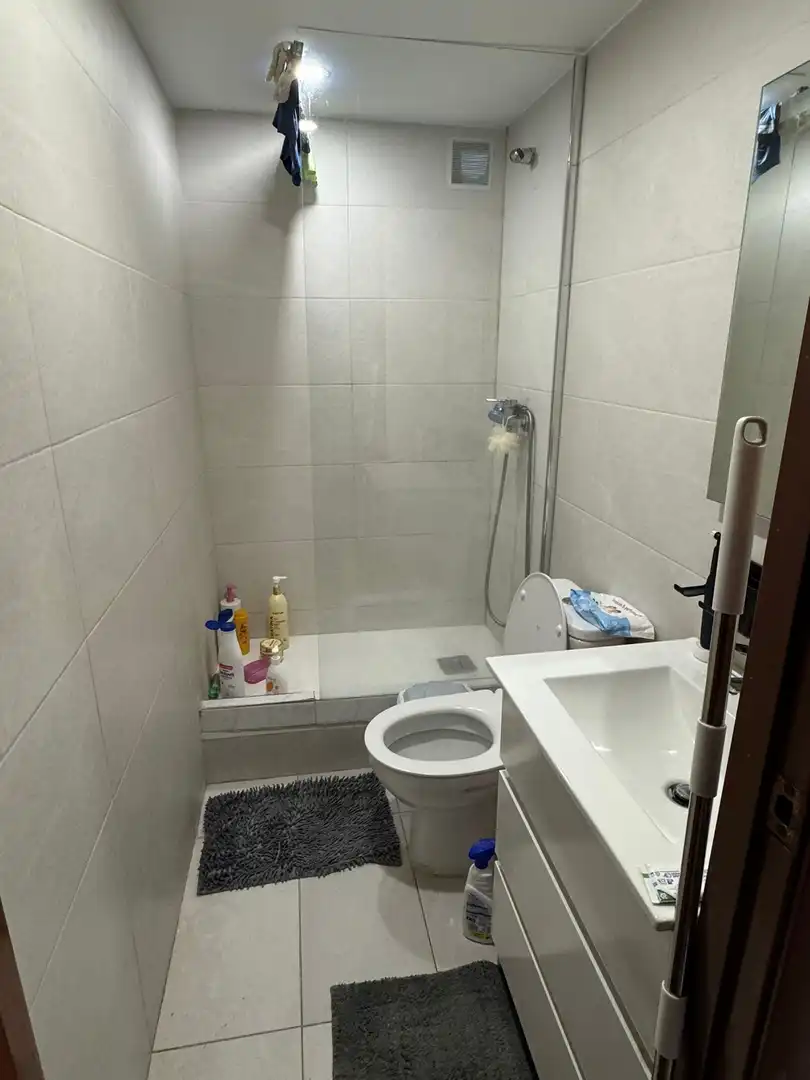 Bany de Pis en venda en L'Hospitalet de Llobregat