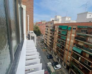 Exterior view of Flat to share in  Valencia Capital  with Air Conditioner, Terrace and Balcony